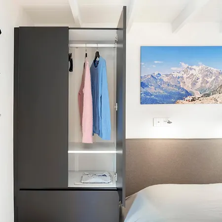 Superb Monterosa
